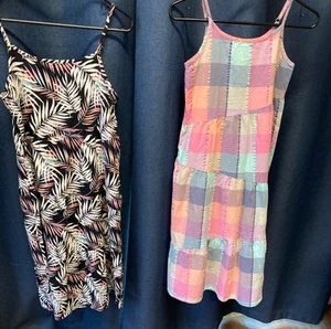 Girls Dresses (2) Good Condition Summer 10/12 SO Brand From Kohls - Picture 1 of 15