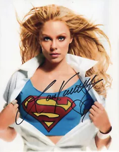 Laura Vandervoort - 10x8 Photo Signed - Picture 1 of 1