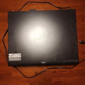 SHARP BD-HDV22 DVD Recorder with VHS As-Is For Parts From Japan Free Shipping - Picture 1 of 3
