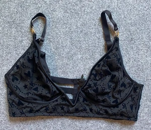 VICTORIA'S SECRET VERY SEXY LOGO MESH V-WIRE BRALETTE BRA Black Size Large - Picture 1 of 8