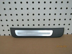 09 10 11 12 13 14 15 16 Audi A4 Rear Left Door Scuff Plate 8K0853375 OEM - Picture 1 of 3
