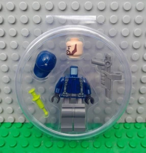GENUINE LEGO JURASSIC WORLD ACU GUARD MINIFIGURE BRAND NEW! - Picture 1 of 3