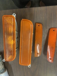 2001 Jeep Cherokee XJ 97-01 OEM Marker Turn Signal Light Marker Lights (4) - Picture 1 of 6