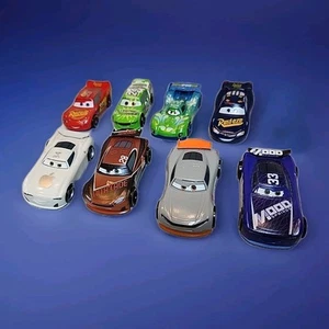 Disney Pixar Cars Deluxe Figurine Set 2021 1/64 Scale W/ Apple Car - Picture 1 of 10