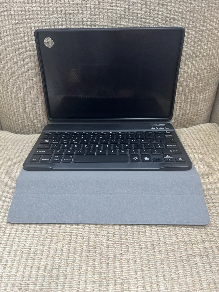 Wireless Keyboard Case Samsung Galaxy Tab A8 10.5" 2022 SM-X200/X205/X207 Black - Image 1 of 4