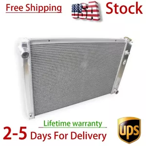 Radiador de aluminio de 4 filas para camioneta 73-87 83 Chevy C/K C10 C20 C30 K10 K20 GMC C15 - Imagen 1 de 12