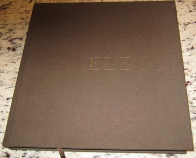 Elegy: Reflections on Angkor by John McDermott  1st hardcover printing 2009 rare Foto 1 de 4