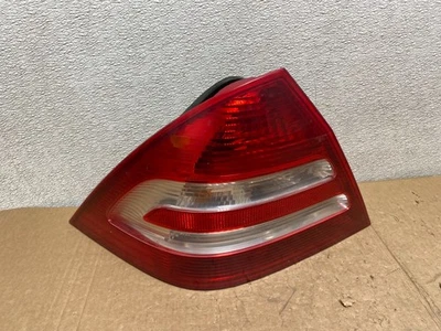 2005-2007 Mercedes-Benz C230,C240 W203 C-Class Left Driver Tail Light V3569 DW - Image 1 of 4
