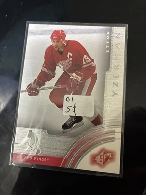2001-02 SPx - Steve Yzerman #19 sample - Image 1 of 2