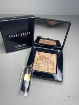 Bobbi Brown Highlighting Powder CHESTNUT GLOW 0.28oz + FREE Mini Brush - Image 1 of 4