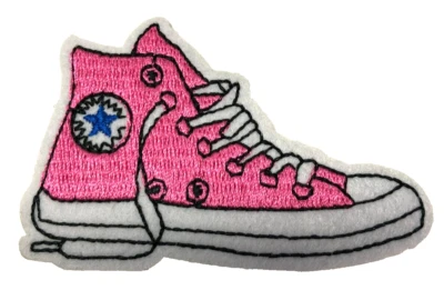 Patch Sew On Clothing Backpacks Hats Jackets CLASSIC WHITE FLOWER CRAFTS A368 - Image 1 of 3