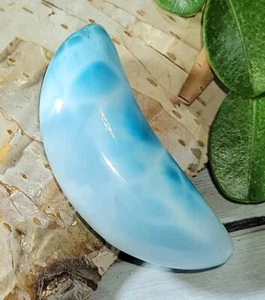 Natural High Grade Larimar Half Moon Cabochon 55ct 36mm x 15mm EW25 - Picture 1 of 2