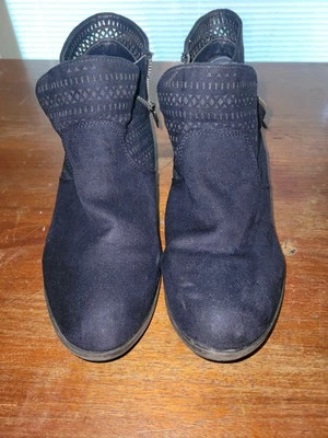 Botín para mujer American Rag azul marino imitación gamuza talla 9,5 M Foto 1 de 4