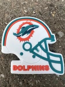 VINTAGE NFL MIAMI DOLPHINS RUBBER STANDING BOARD FRIDGE MAGNET 2025 LOGO EDITION - Picture 1 of 4