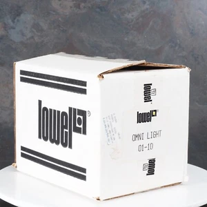 ^ Lowell Omni Light 01-10 Focus Flood Light Kit - Unused - Picture 1 of 2