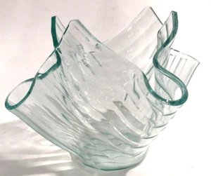 Glass Handkerchief Votive Candle Holder Green Optical Signed - Picture 1 of 17