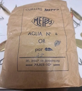 Vintage Mepps Cuillers Kit - France - Size 4 (15) Unused - Picture 1 of 3