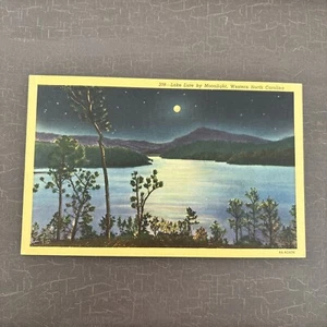 Vintage Leinen Postkarte Lake Lure bei Mondschein West North Carolina NC um 1939 postfrisch - Bild 1 von 2