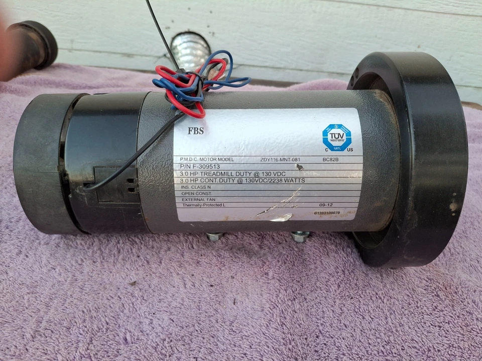 Treadmill Icon Fitness 3.0 HP, DC motor, Nordictrack. Proform, Image, etc. - Image 1 of 4