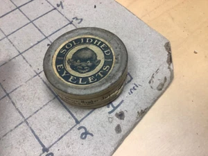 VINTAGE -- eyelits solidhead - cool face on paper label - Picture 1 of 6