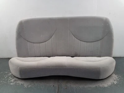 2002 Grand Marquis / Crown Vic Victoria серый ткани заднее сиденье #9286 P3 - Изображение 1 из 4