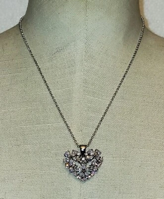 Firmato Nolan Miller Color Argento Trasparente Strass Cuore Ciondolo Su 18” - Immagine 1 di 3