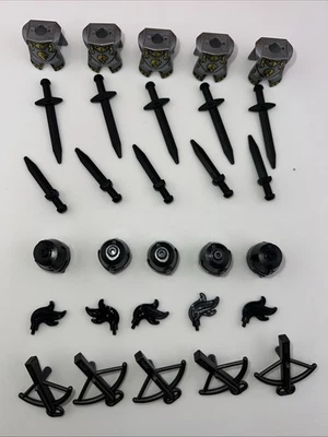 LEGO Placa de pecho completa Minifigura Casco Castillo Espadas Lote de 30 piezas Ejército Constructor Foto 1 de 3