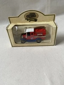 LLedo Walkers Crisps Diecast Model Car Vehicle Boxed Promotional Red & Blue - Picture 1 of 18