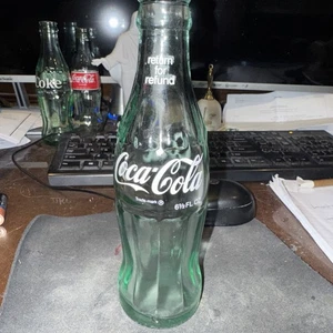 Vintage COCA COLA Bottle 6 1/2 oz Green Glass 1960s Trademark Very Clean - Picture 1 of 4