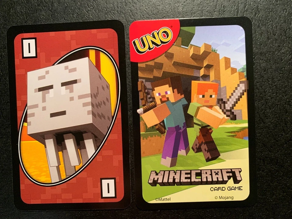 UNO MINECRAFT  Red  0  Card 2017 Mattel GAME REPLACEMENT CARD Single Card - Image 1 of 1