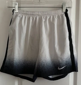 Nike Dri-Fit Basketball Shorts Youth Small White/Black Training Activewear - Picture 1 of 11