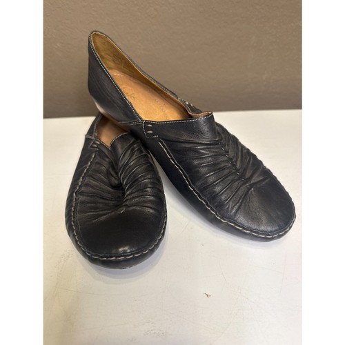 Mocassino Clarks Artigianale in pelle piatto donna tacco 8 nero in legno
