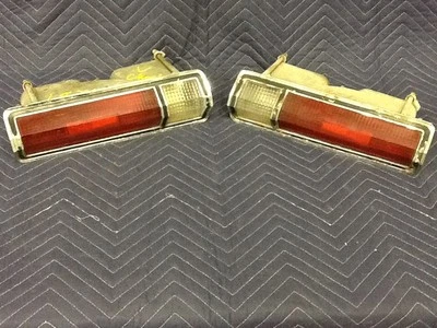 Luces traseras 68 Chrysler Newport  Foto 1 de 4