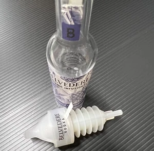 Belvedere Vodka Luminous Light Up 1.75L Magnum Bottle Pourer - New / Rare - Picture 1 of 8