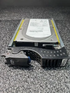 EMC 005048807 ST3146707FCV 146GB 10K RPM 8MB Cache 2Gb/s Fibre Channel HDD 3.5" - Picture 1 of 11