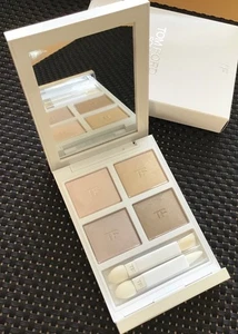 Tom Ford eyeshadow quad palette Chalet Lust 02 limited edition sold out - Picture 1 of 6