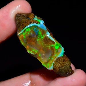 Opal grober Edelstein, natürlicher äthiopischer Opal Feuerkristallopal grob, auffälliges Feuer - Bild 1 von 2