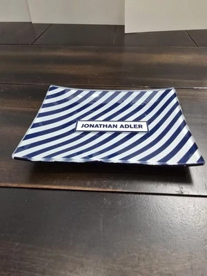 Bandeja de vidrio Jonathan Adler para atrapar todo a rayas azul marino 6x4 Jabonera Excelente conditi Foto 1 de 4
