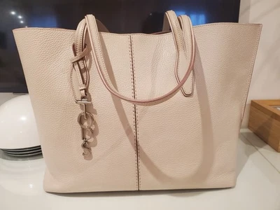 Auth TOD'S Joy Pink Pebbled Leather Tote Bag Lovely Condition  - Image 1 of 4