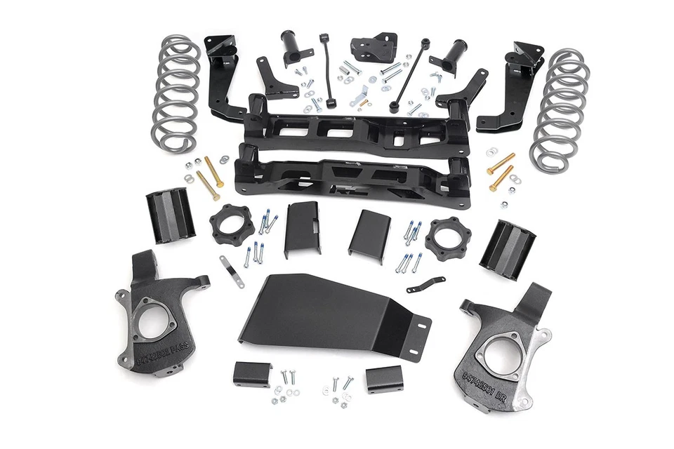 Rough Country 7.5 Inch Lift Kit Chevy GMC Tahoe Yukon 2WD 4WD 2007-2014 - Image 1 of 1