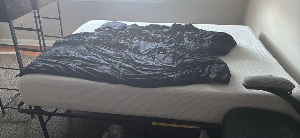 Cama tamanho completo  - Imagem 1 de 1