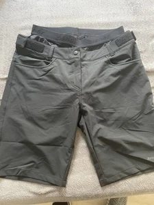 Ziener Fahrradshorts, Damen,Neu mit Etikett - Bild 1 von 8