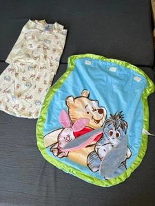 Disney Baby Winnie the Pooh Tummy Time Mat 26x22 con saco de dormir envoltura - Imagen 1 de 11