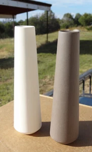 8" tall Yahalomis pottery Basalt Salt & Pepper Shakers NICE!! - Picture 1 of 4
