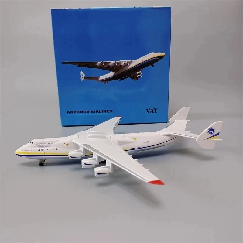 Avión coleccionable Antonov AN-225 Mriya metal fundido a presión modelo escala 1:400 20 cm Foto 1 de 4