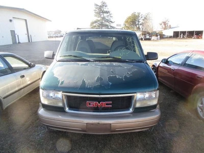 Passenger Corner/Park Light Cornering Beside Headlamp Fits 95-05 ASTRO 202285 - Image 1 of 4