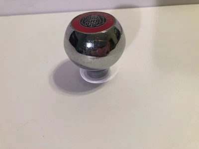 Perilla de cambio cromada vintage Austin Healey 2 pulgadas diámetro 2 pulgadas. alto Foto 1 de 4