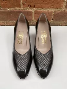Vintage 70s Salvatore Ferragamo Dark Olive Green Brown Grey Court Shoes 4.5 / 5B - Picture 1 of 11