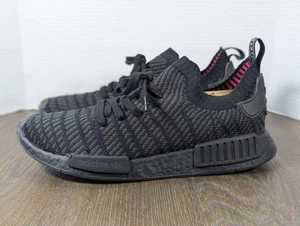 Adidas NMD R1 STLT Sneakers Uomo 11 Triple Nero Primeknit CQ2391 Leggere - Foto 1 di 13