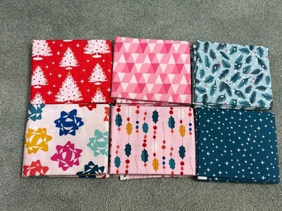 6 Northcott Figo Peppermint de Dana Willard cortes de 1/2 yarda arcos de acebo ramas de árboles Foto 1 de 4